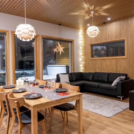 Premium Lapland Villa With Jaguzzi Рованиеми Экстерьер фото