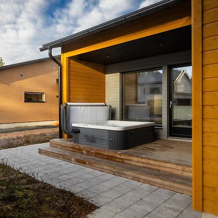 Premium Lapland Villa With Jaguzzi Рованиеми Экстерьер фото